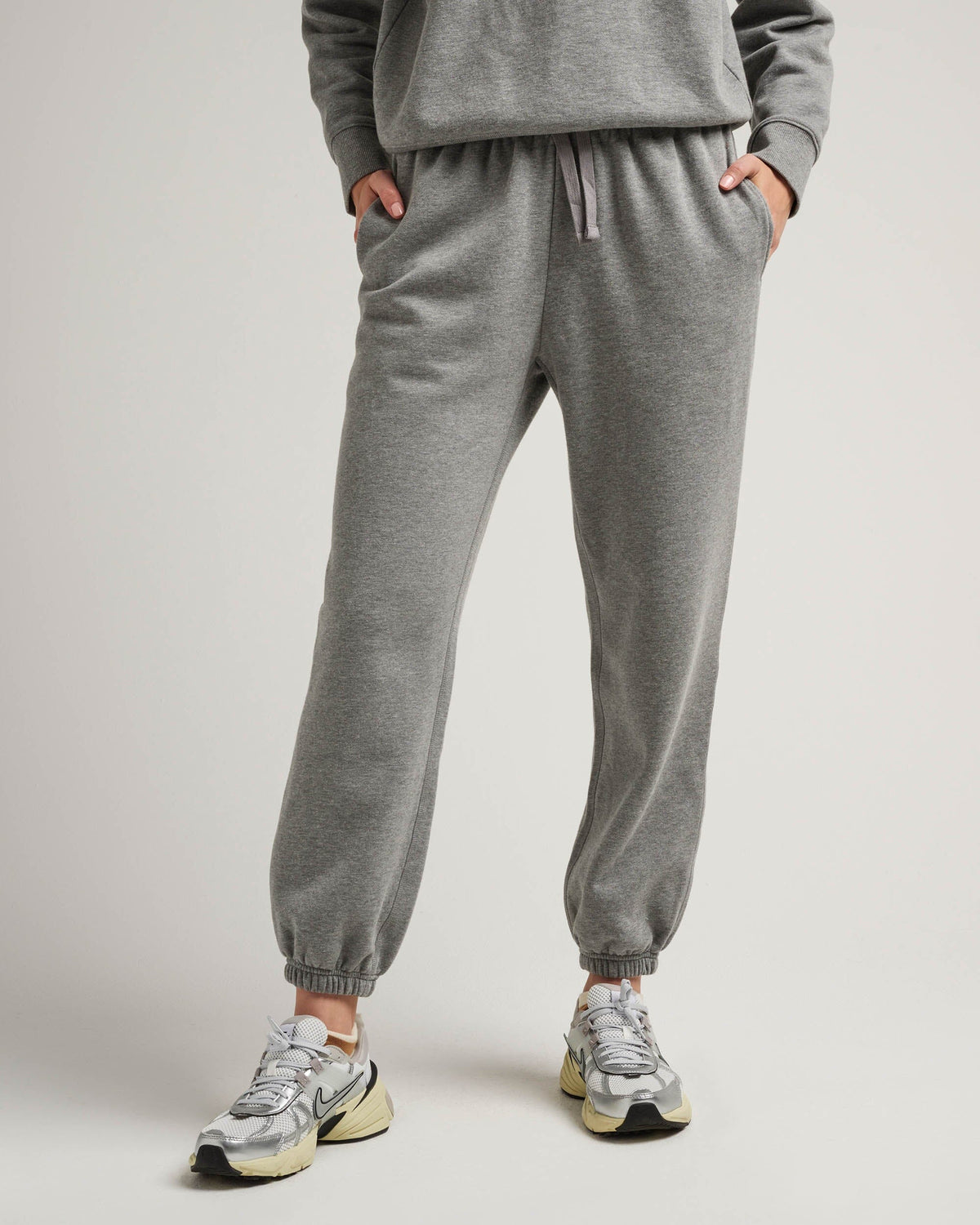 Womens Recycled Fleece Classic Sweatpant - Recycled Fleece - Heather Grey