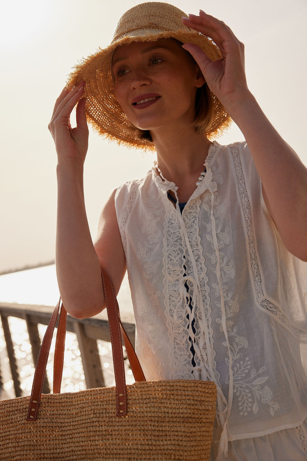 Packable Raffia Bucket Hat