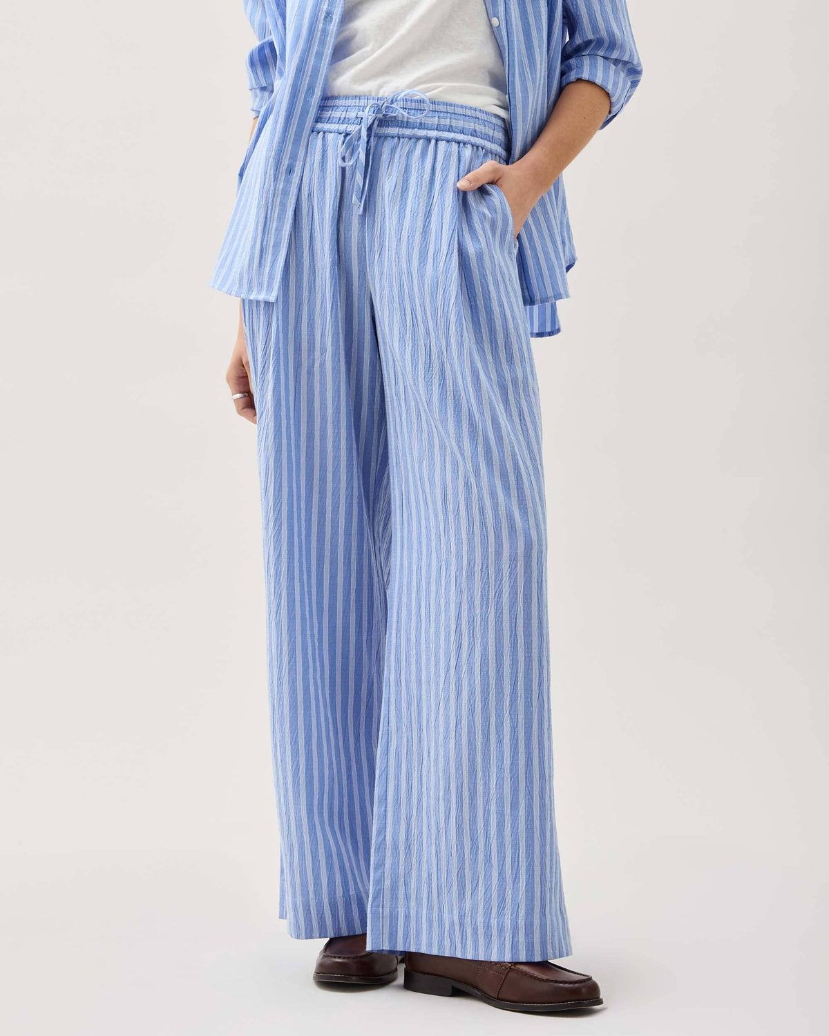 Womens Palermo Pant - Poly Seer Sucker Stripe - Oxford Blue Stripe